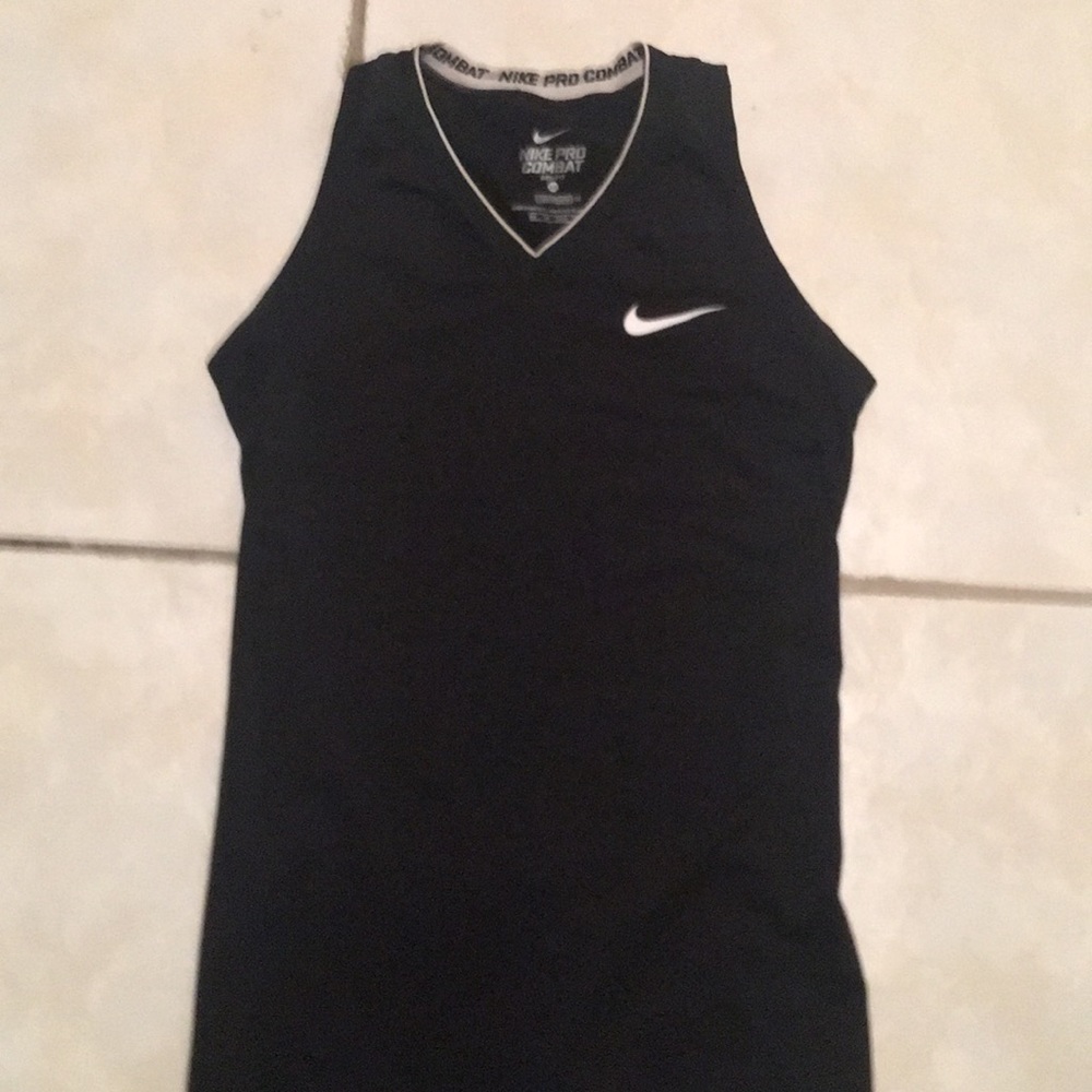 Nike Pro combat gym workout top